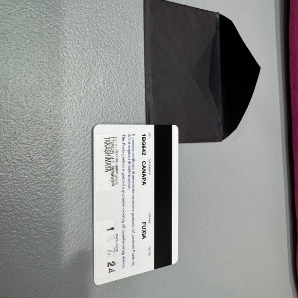 PINK PRADA CANAPA - Picture 16 of 16